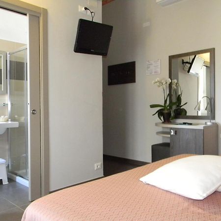 Hotel Parma Mare Marina di Massa Room photo